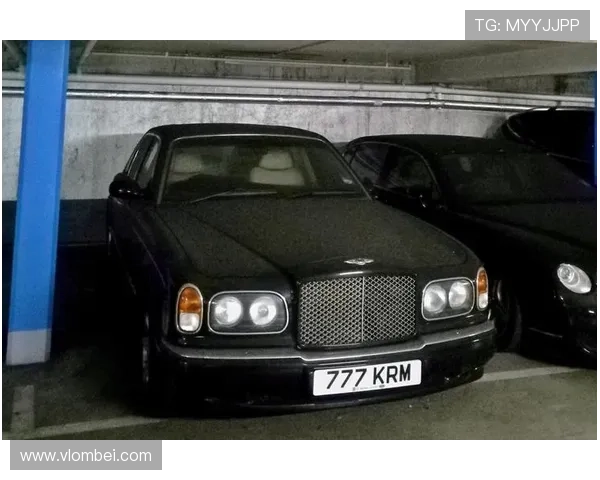 2007年买的宾利雅致，12年仅开4万公里，如今还值百万却没人愿要